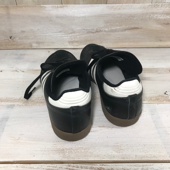 Adidas Samba Classic Men's Indoor Soccer Shoes - Picture 4 of 7